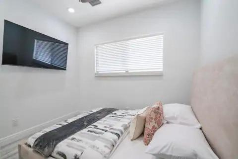 New Townhome Near Wilton/Las Olas/Beach Fort Lauderdale Extérieur photo
